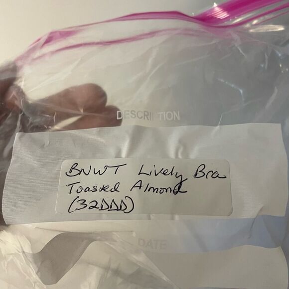 NWT Lively Bra 32DDD Toasted Almond Lined Wireless Comfort Padded Sheer Intimate - Picture 3 of 4